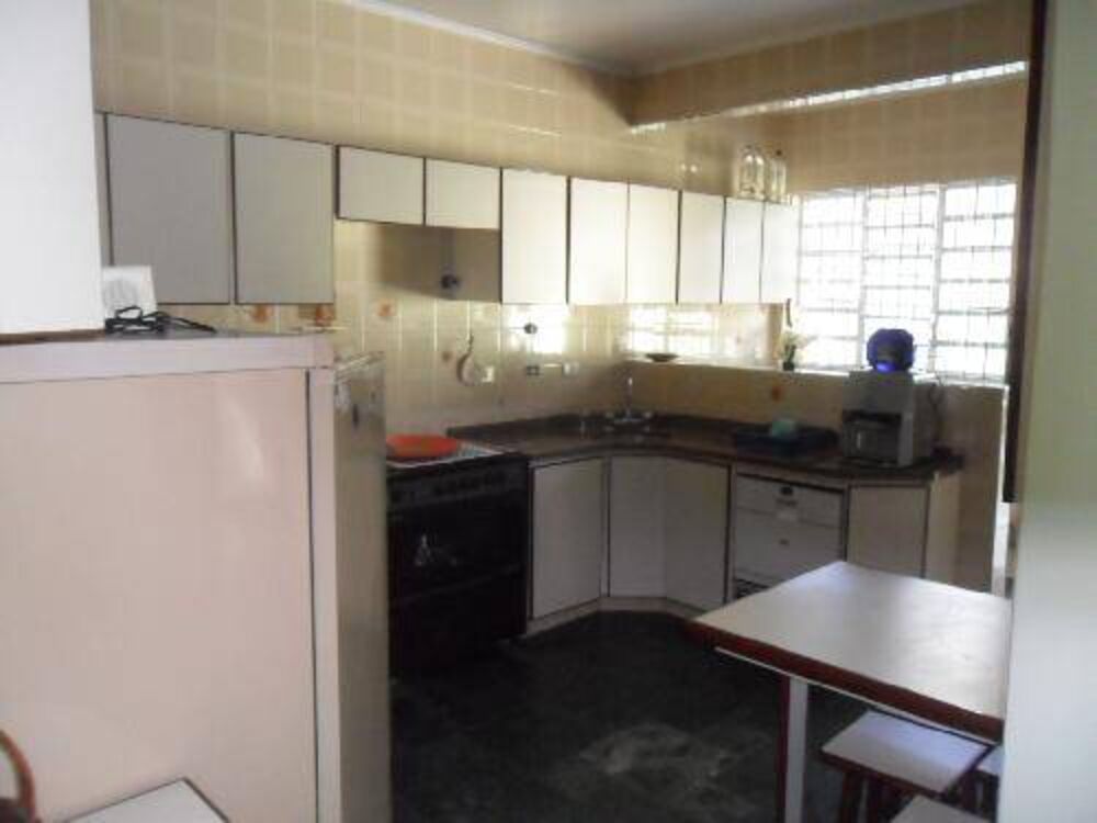 Casa, 4 quartos, 200 m² - Foto 4