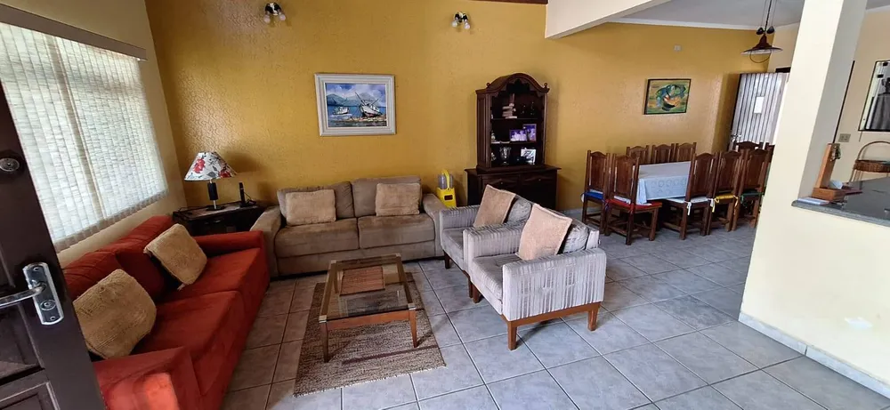 Casa, 4 quartos, 219 m² - Foto 8
