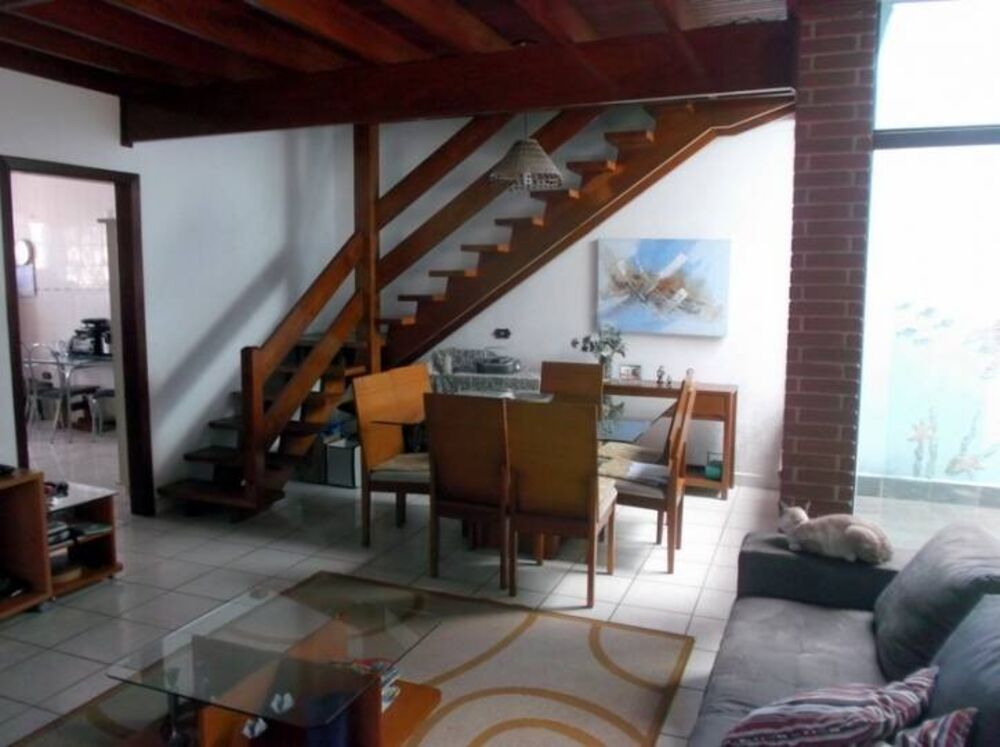 Sobrado, 5 quartos, 200 m² - Foto 2
