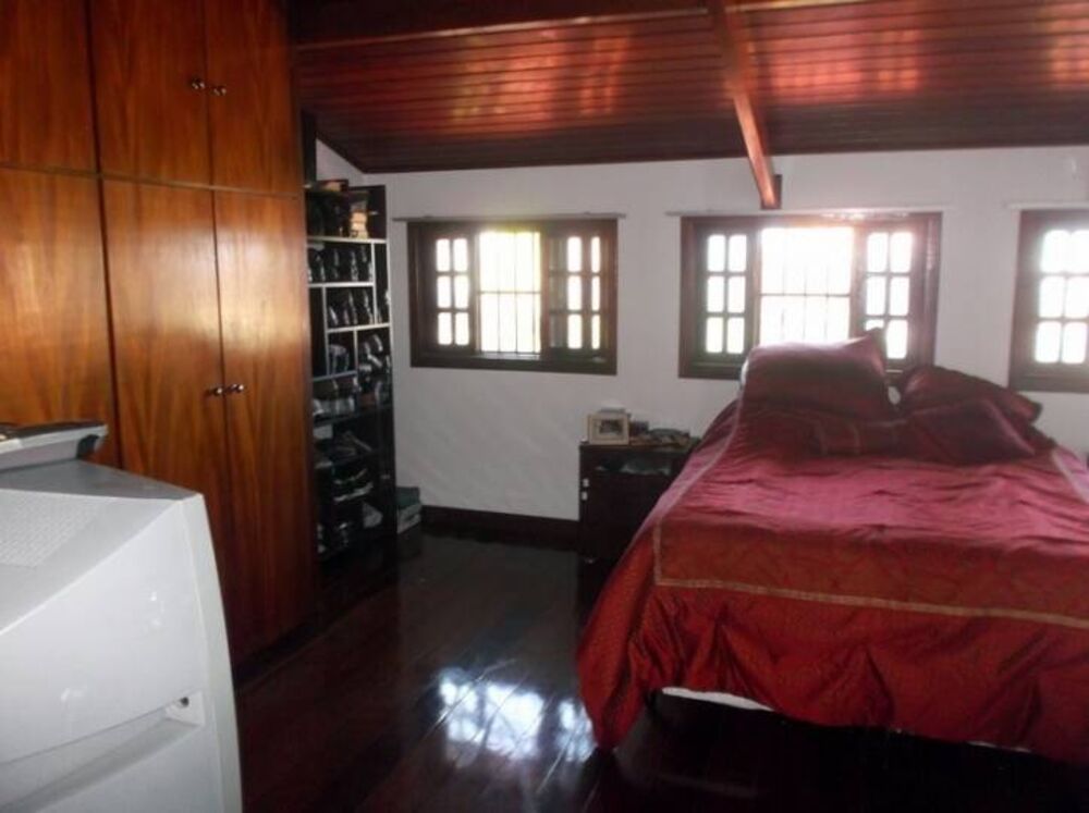 Sobrado, 5 quartos, 200 m² - Foto 4