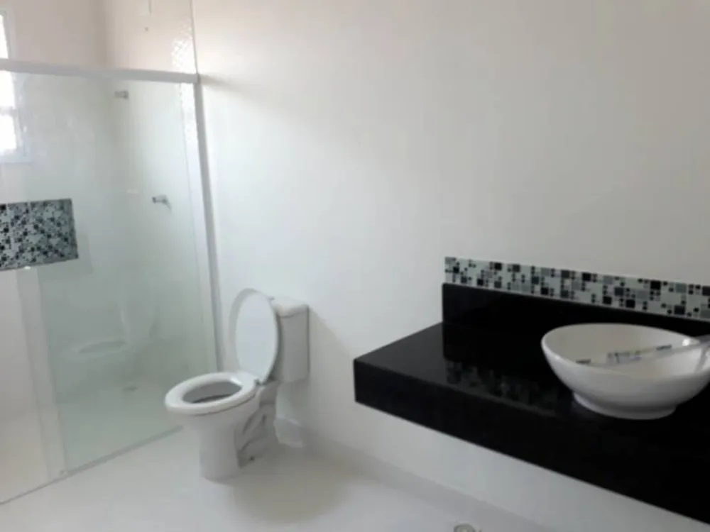 Casa, 4 quartos, 260 m² - Foto 22