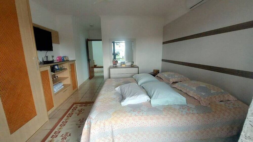 Casa, 4 quartos, 252 m² - Foto 5