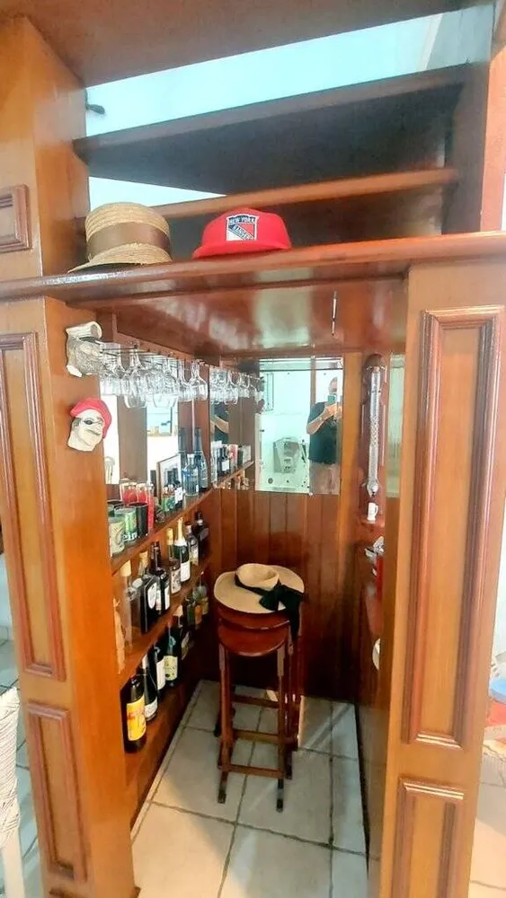 Casa, 4 quartos, 252 m² - Foto 4