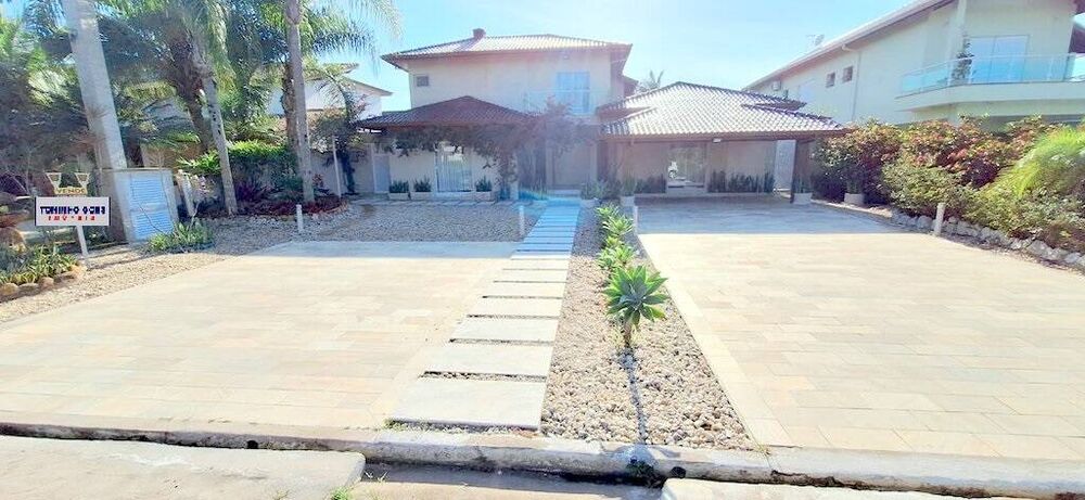 Casa, 5 quartos, 640 m² - Foto 1
