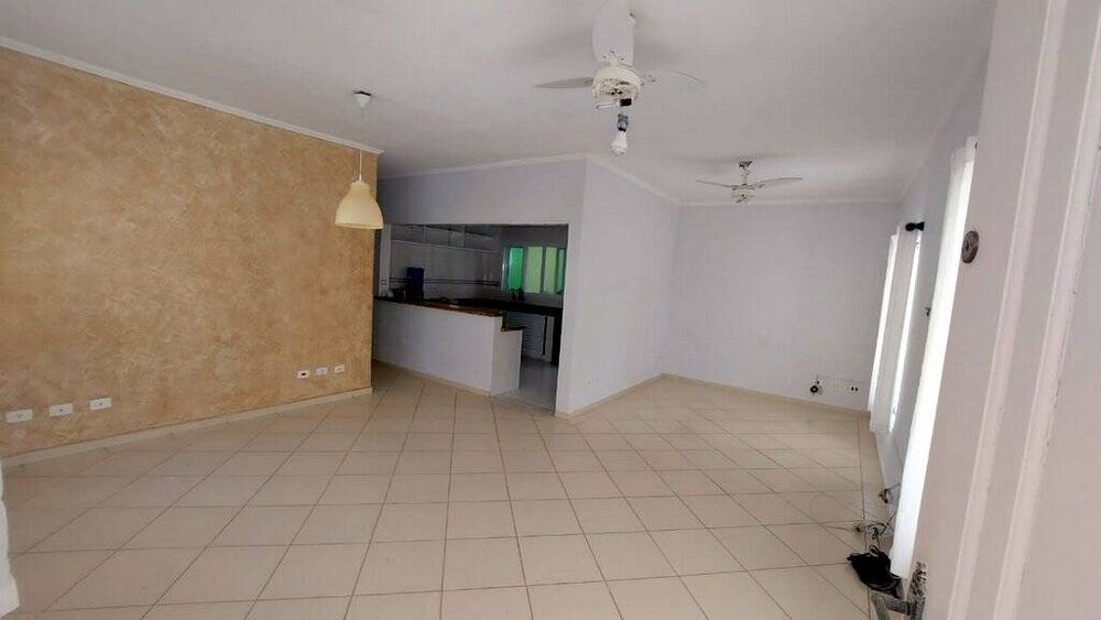Casa, 4 quartos, 187 m² - Foto 1