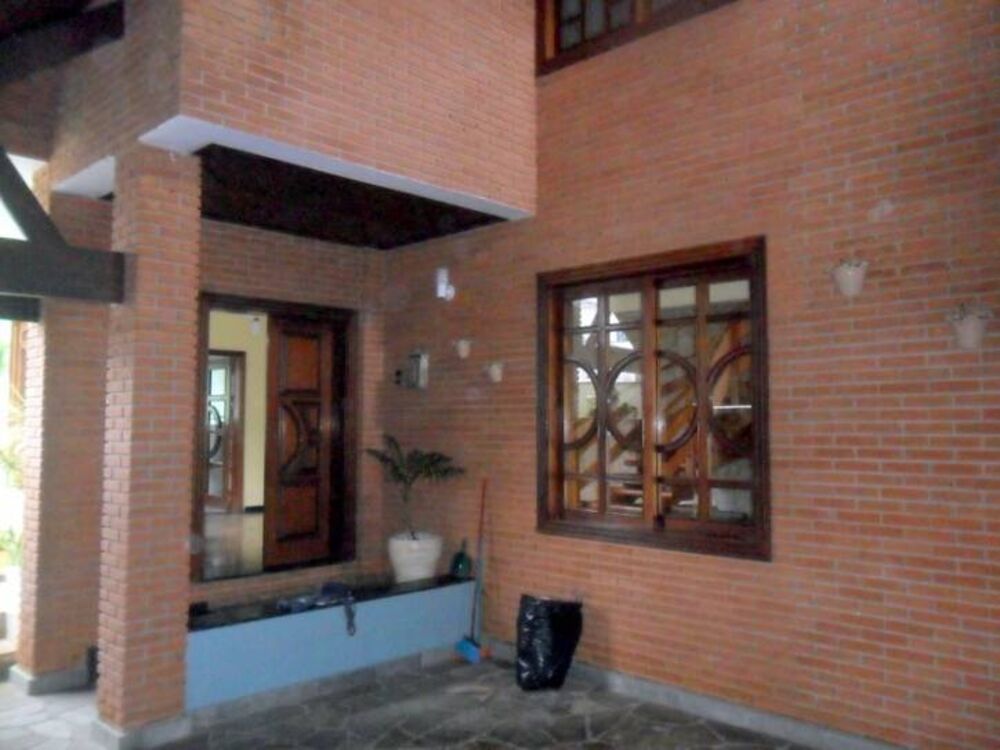 Casa, 6 quartos, 287 m² - Foto 1