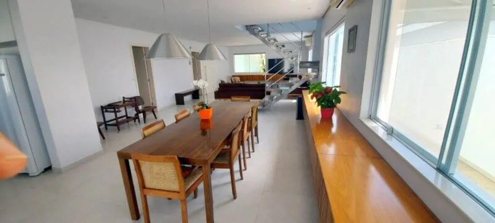 Casa, 5 quartos, 244 m² - Foto 3