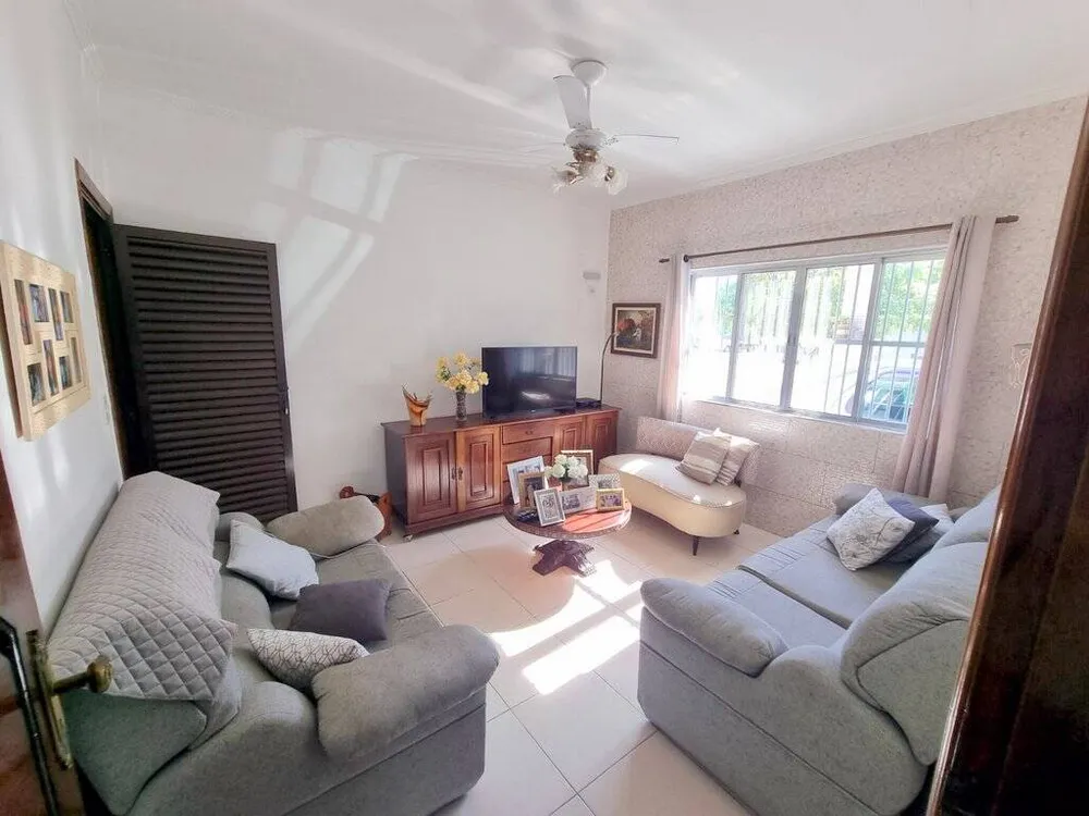 Casa, 3 quartos, 210 m² - Foto 12