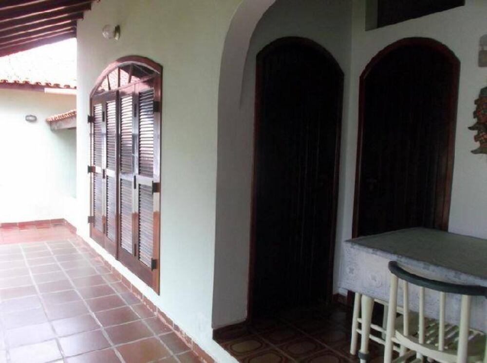 Casa, 5 quartos, 304 m² - Foto 3