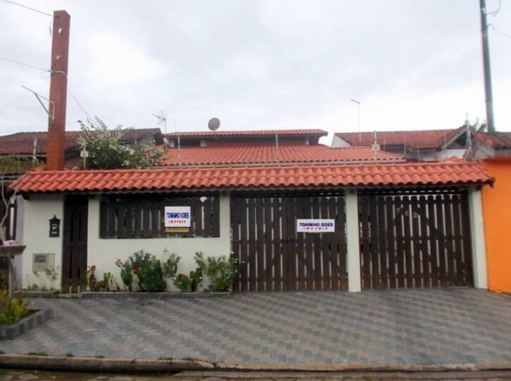 Casa, 4 quartos, 194 m² - Foto 1