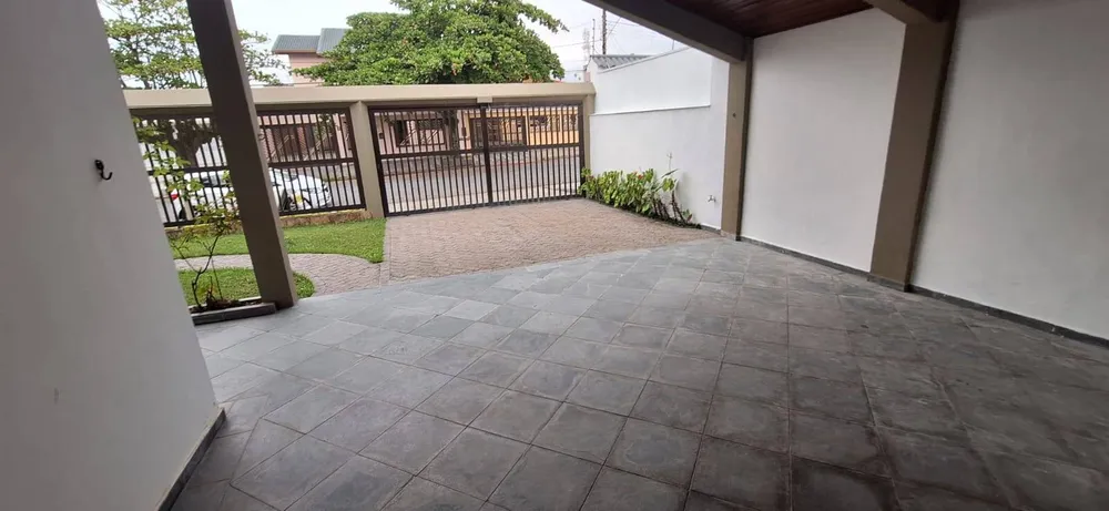Casa, 4 quartos, 208 m² - Foto 3