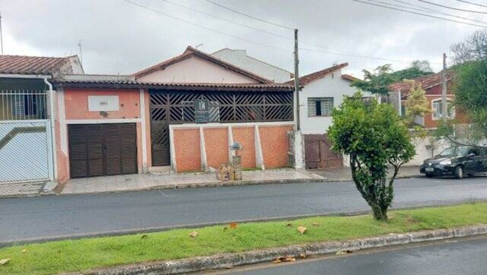 Casa à venda com 1 quarto, 154m² - Foto 1