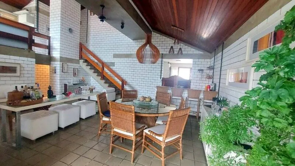 Casa, 5 quartos, 273 m² - Foto 2
