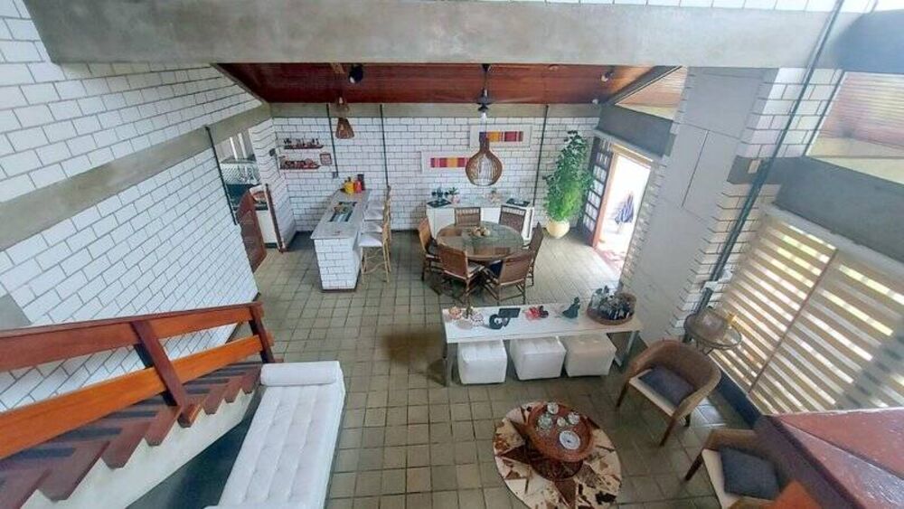 Casa, 5 quartos, 273 m² - Foto 1
