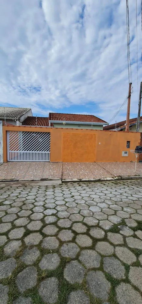 Casa, 3 quartos, 130 m² - Foto 1