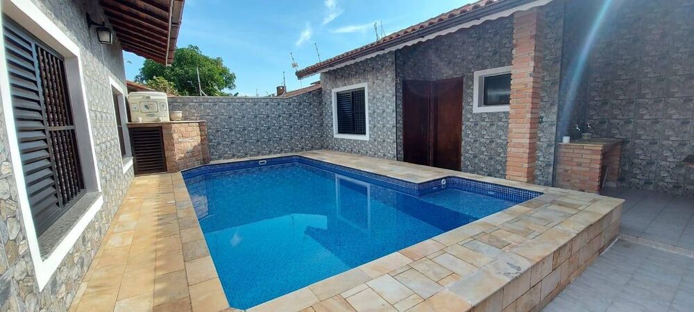 Casa, 3 quartos, 135 m² - Foto 1