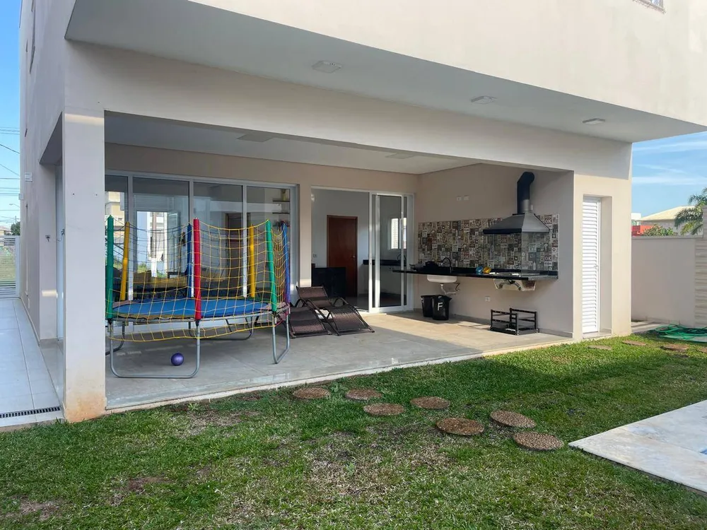 Casa, 4 quartos, 253 m² - Foto 15