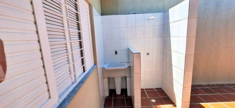 Casa, 4 quartos, 199 m² - Foto 2