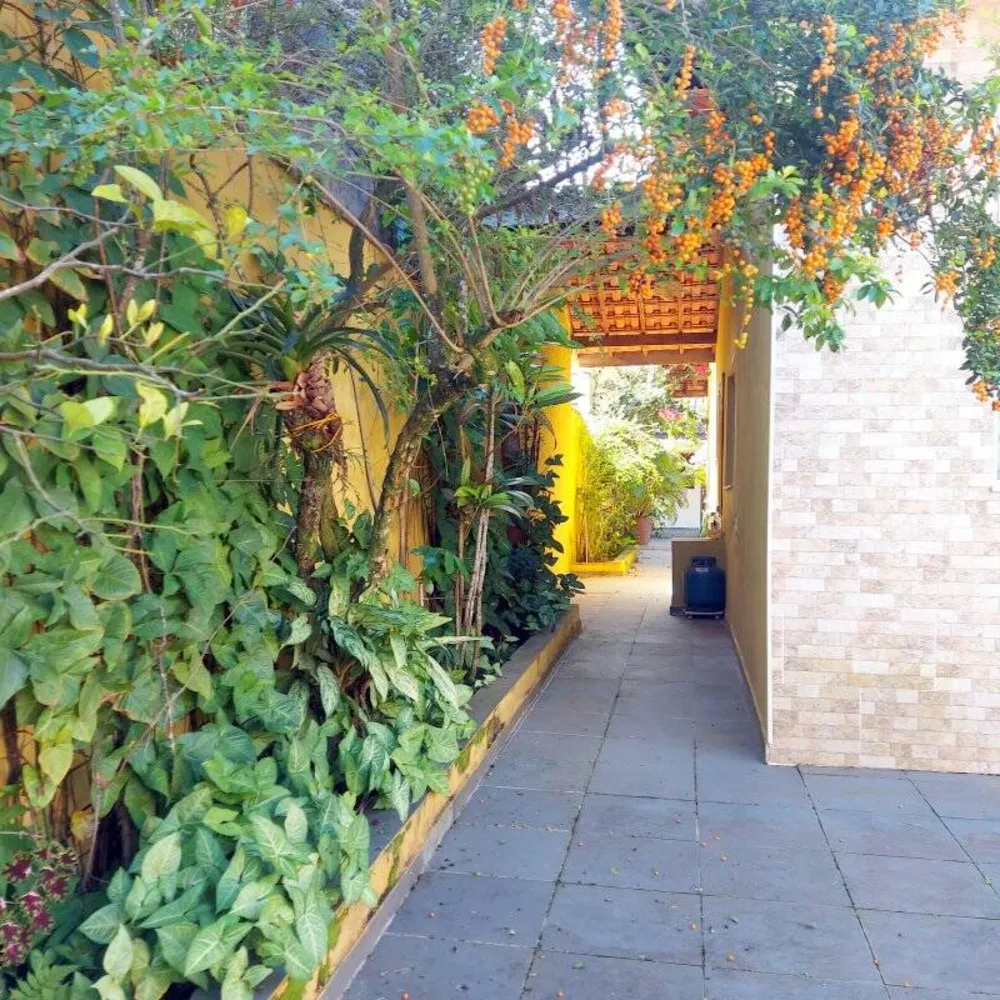 Casa, 3 quartos, 230 m² - Foto 4
