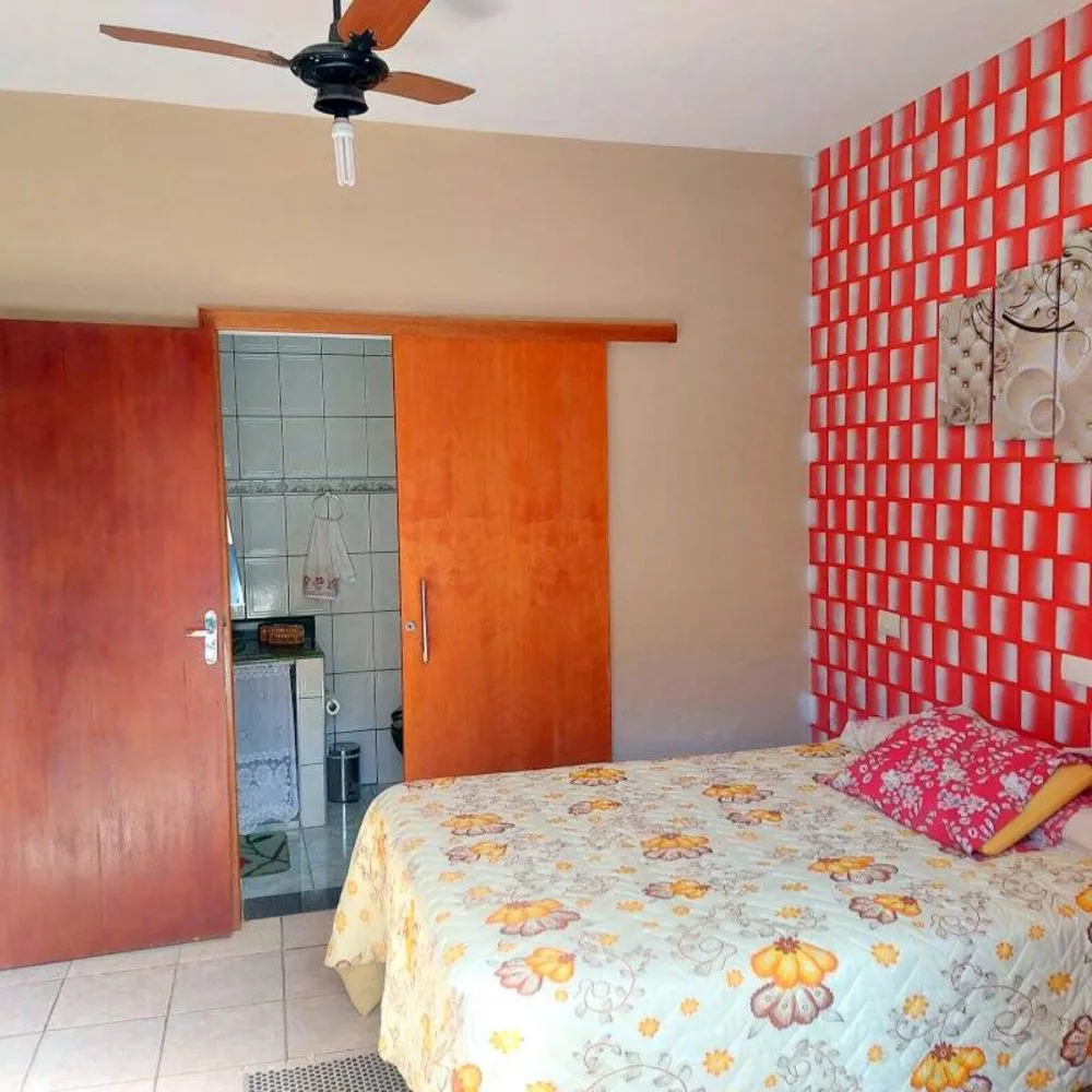 Casa, 3 quartos, 230 m² - Foto 1
