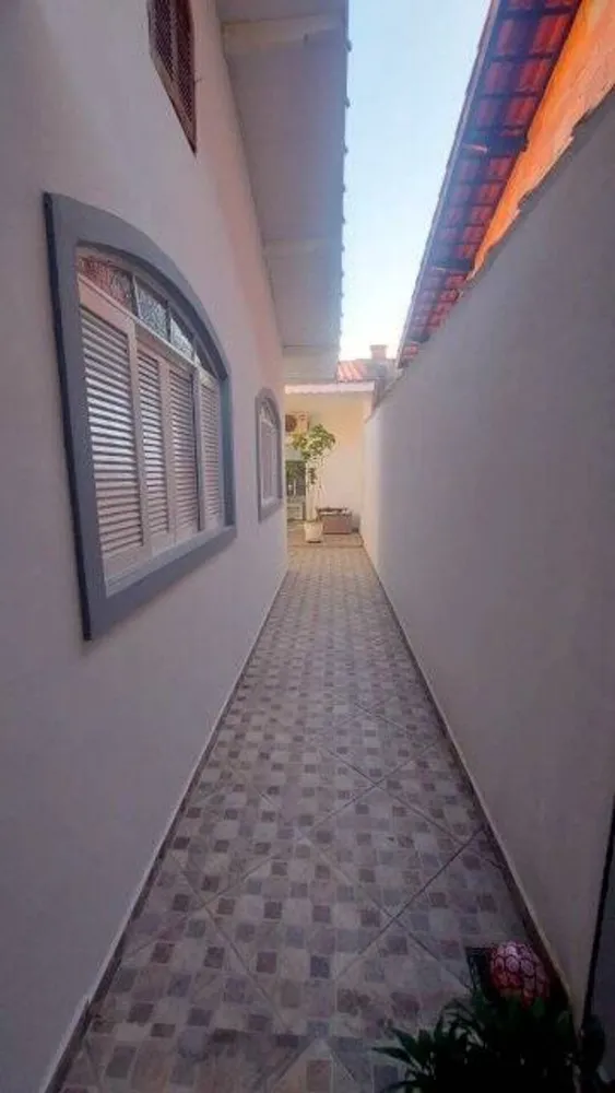 Casa, 3 quartos, 141 m² - Foto 3