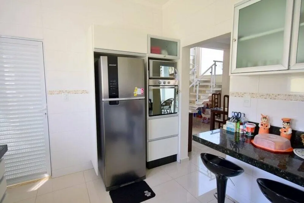 Casa, 3 quartos, 240 m² - Foto 7