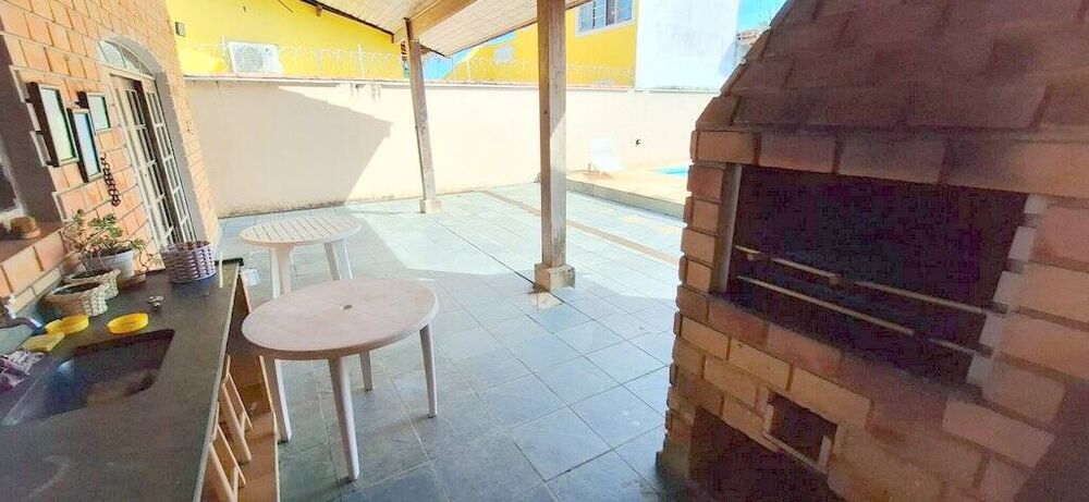 Casa à venda com 3 quartos, 163m² - Foto 2