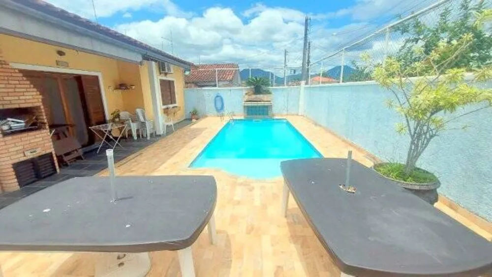 Casa, 4 quartos, 189 m² - Foto 1
