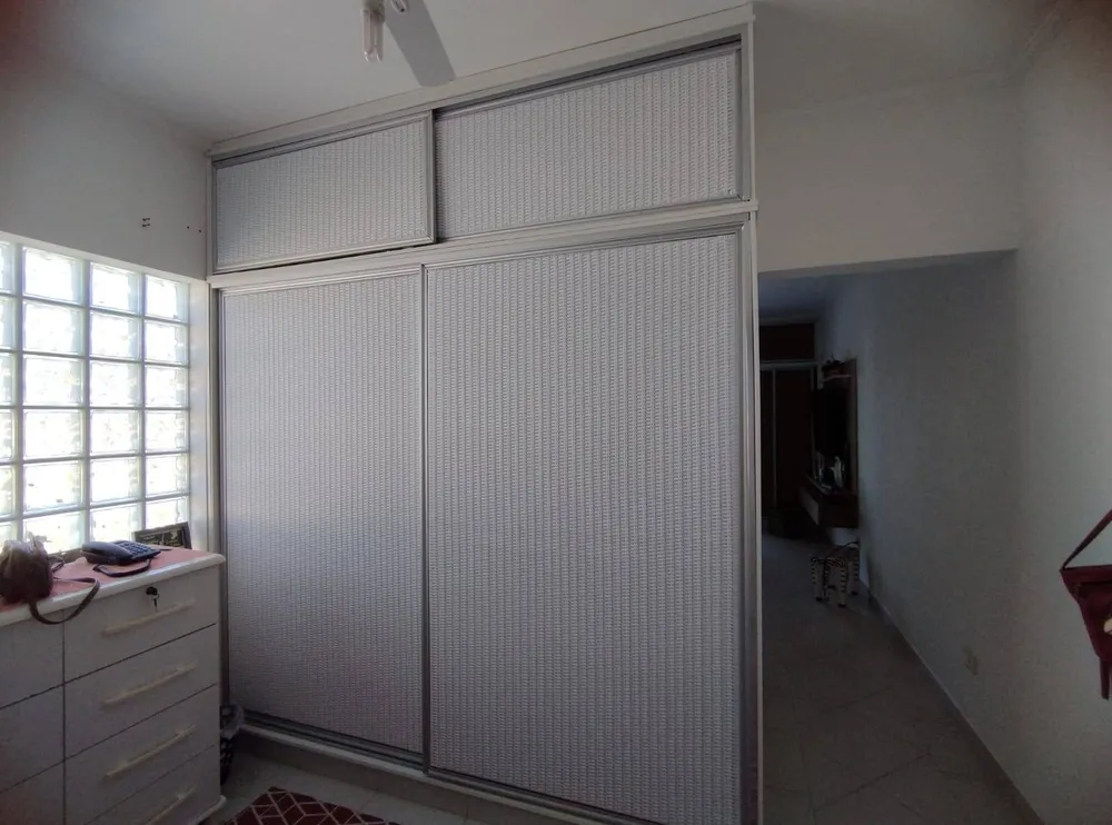 Casa, 4 quartos, 265 m² - Foto 12