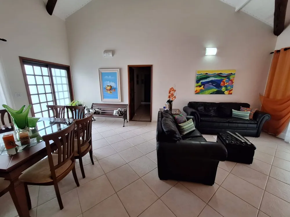 Casa, 3 quartos, 195 m² - Foto 4