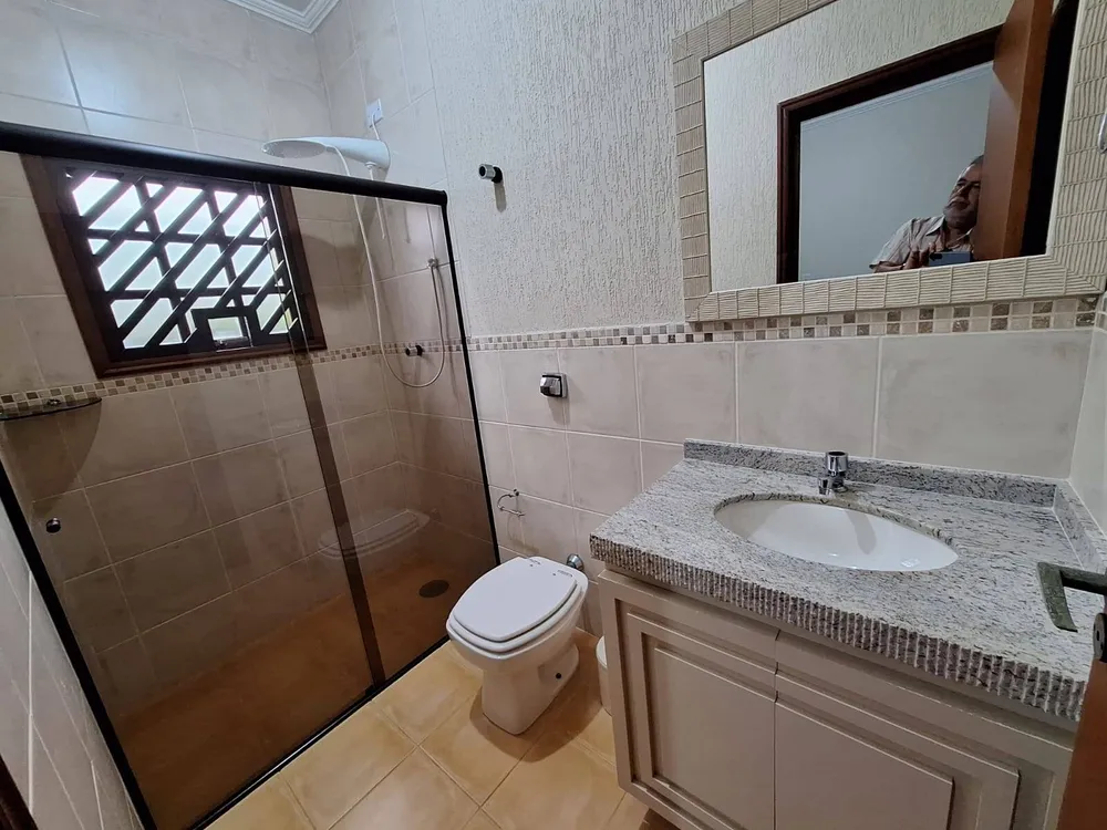 Casa, 3 quartos, 195 m² - Foto 1