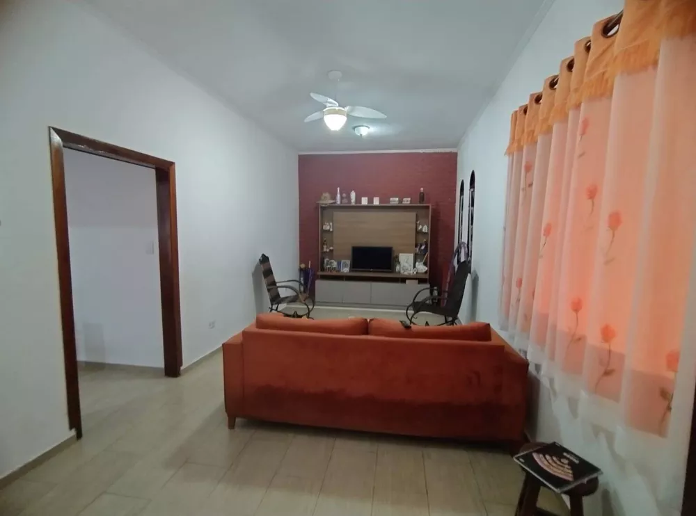 Casa à venda com 3 quartos, 150m² - Foto 3