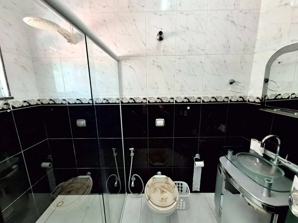 Casa, 4 quartos, 227 m² - Foto 3