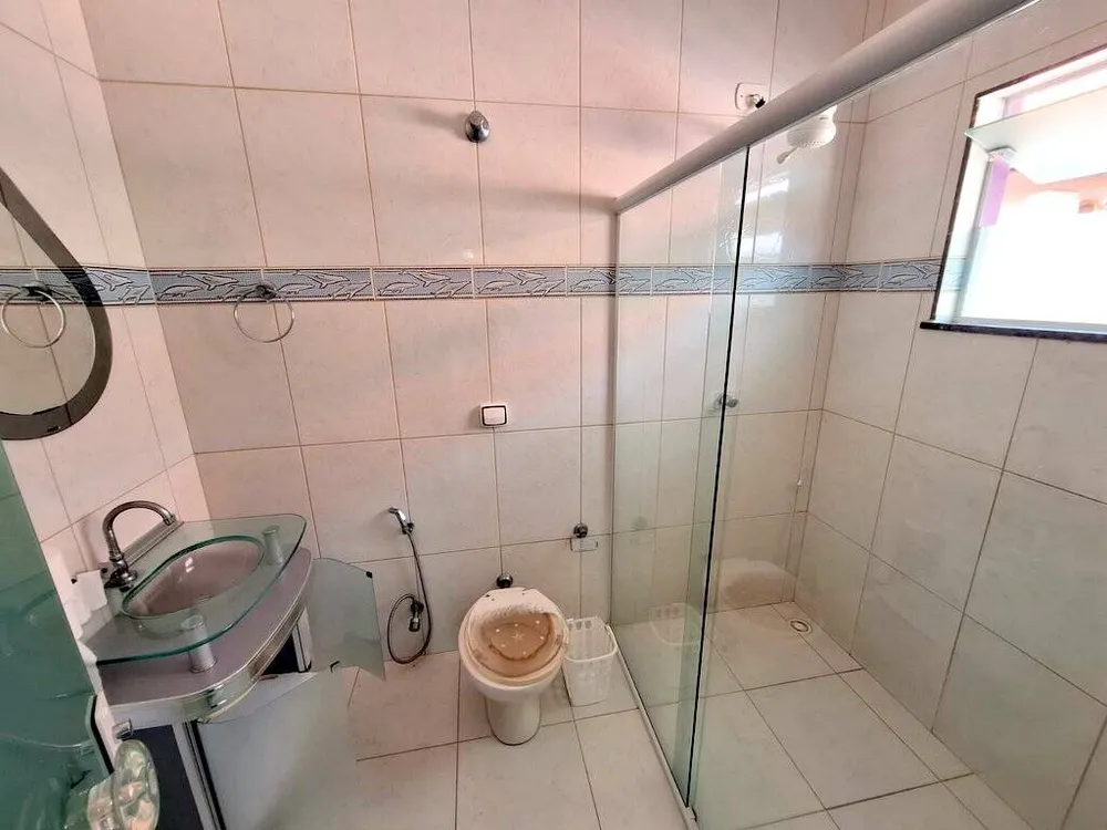 Casa, 4 quartos, 227 m² - Foto 2