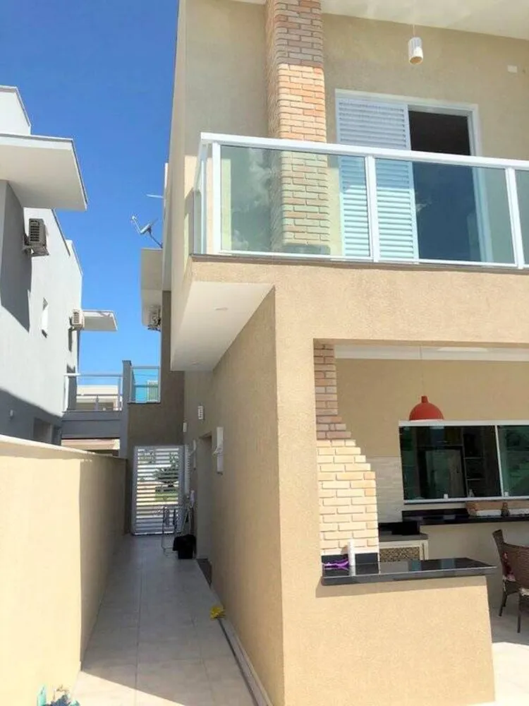 Casa, 5 quartos, 258 m² - Foto 3