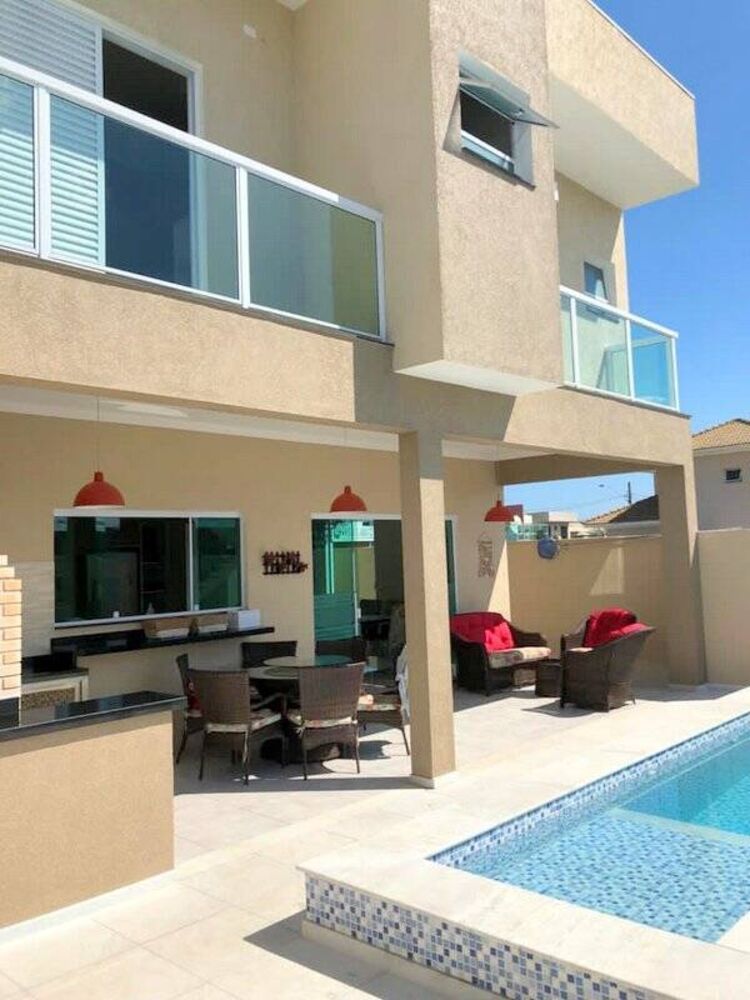 Casa, 5 quartos, 258 m² - Foto 1