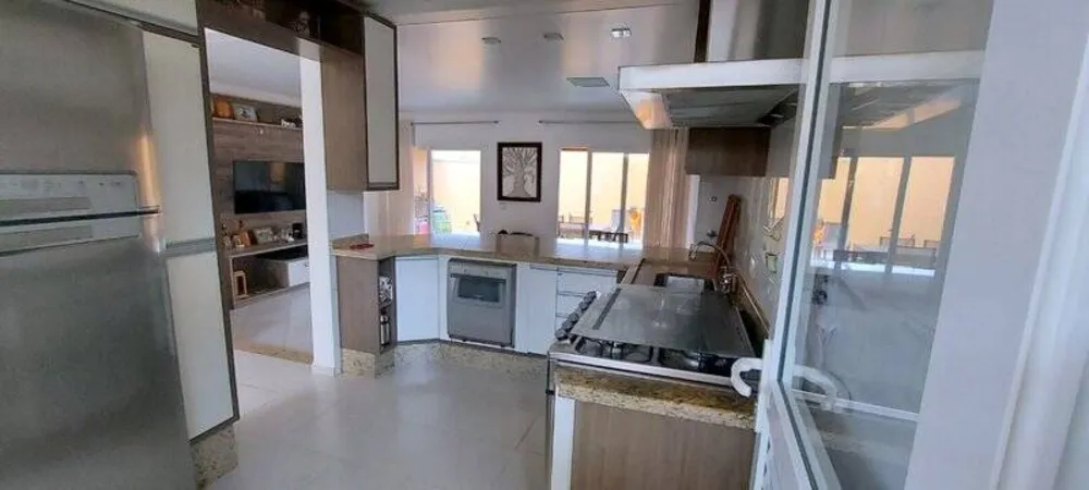 Casa, 4 quartos, 157 m² - Foto 2