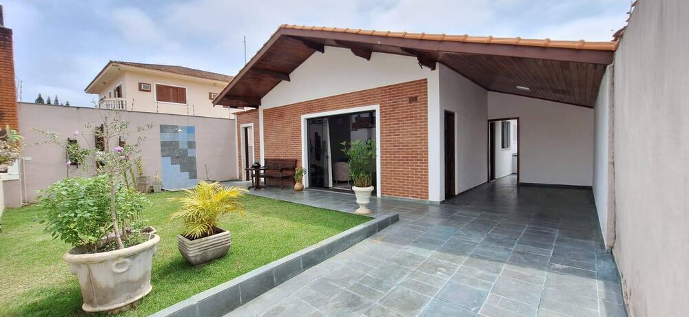 Casa, 4 quartos, 144 m² - Foto 1