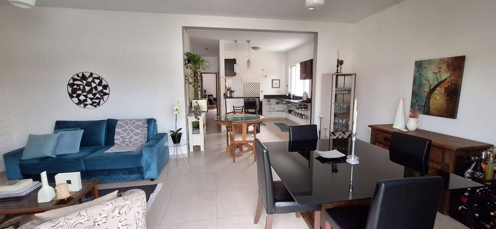Casa, 4 quartos, 144 m² - Foto 2