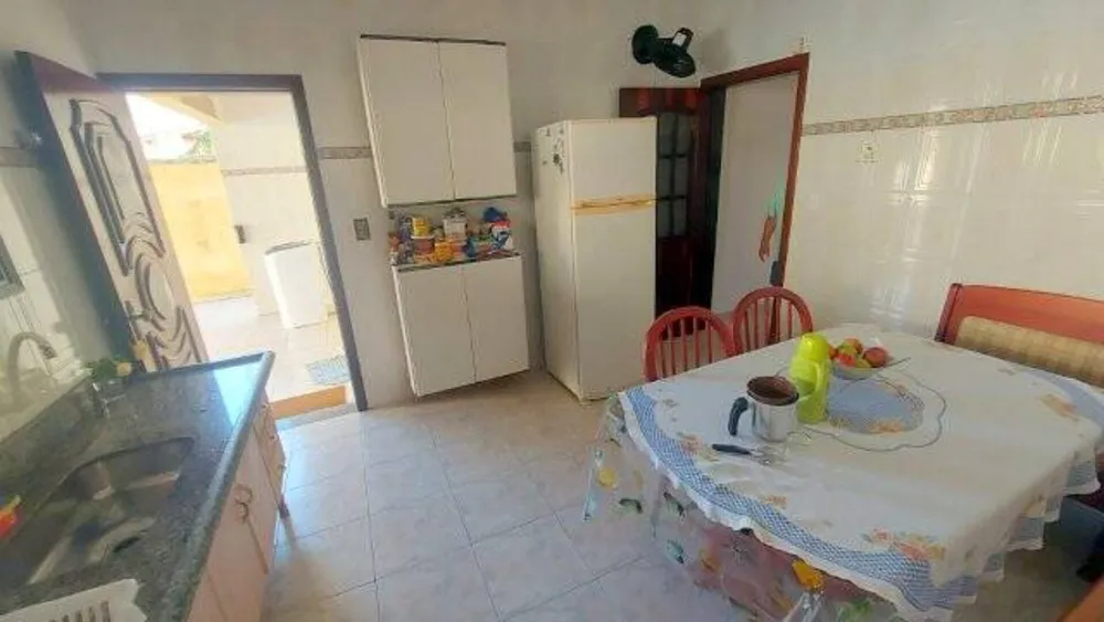 Casa, 3 quartos, 172 m² - Foto 4