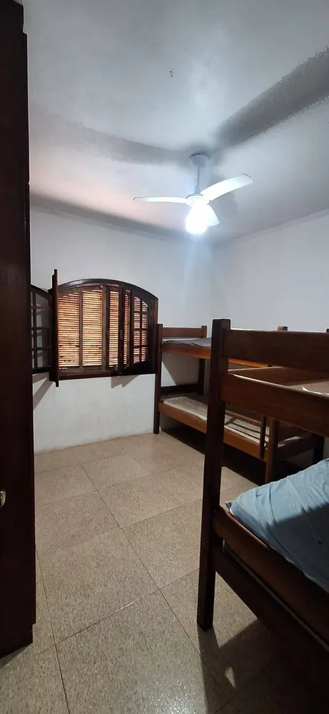 Casa, 4 quartos, 160 m² - Foto 1