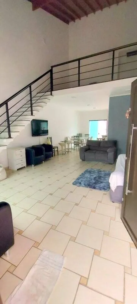 Casa, 5 quartos, 270 m² - Foto 2