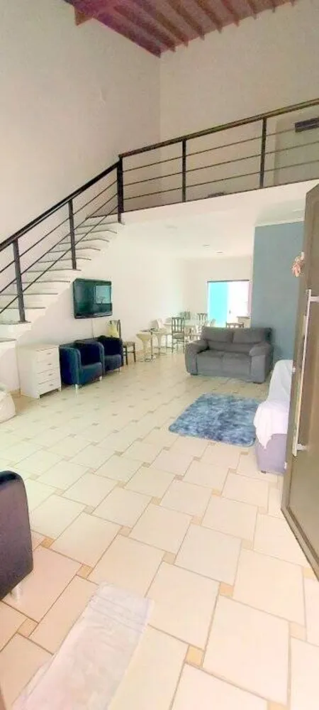 Casa, 5 quartos, 270 m² - Foto 4