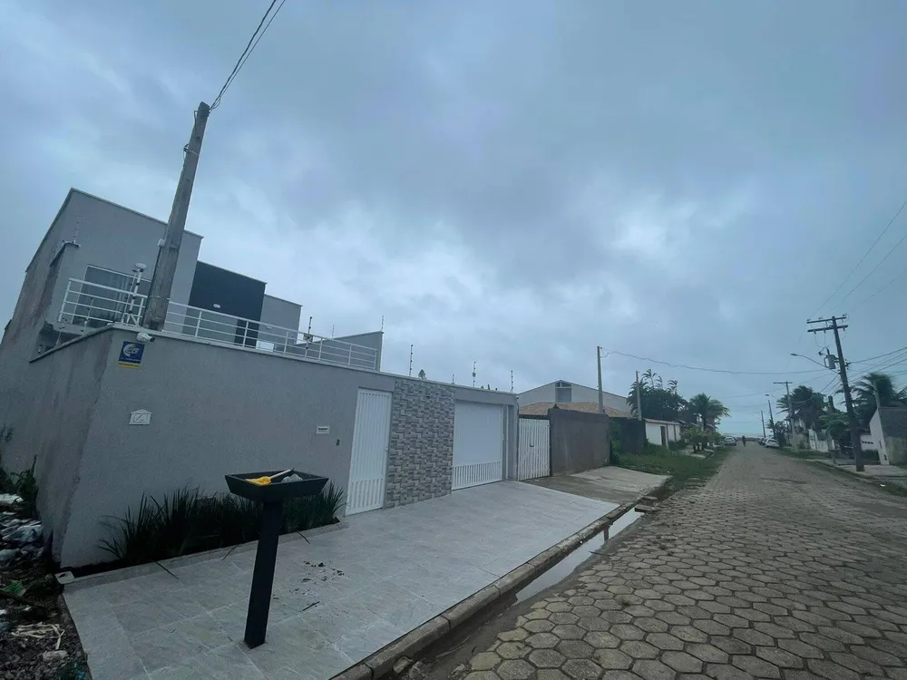 Casa, 4 quartos, 247 m² - Foto 2