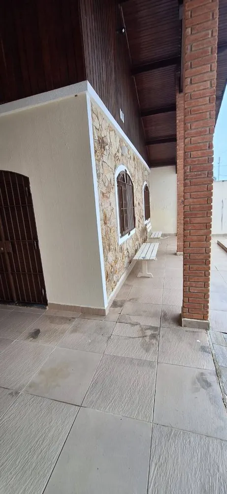 Casa, 3 quartos, 179 m² - Foto 3