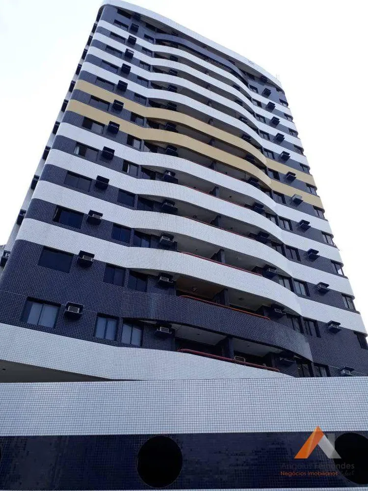 Apartamento, 3 quartos, 100 m² - Foto 1
