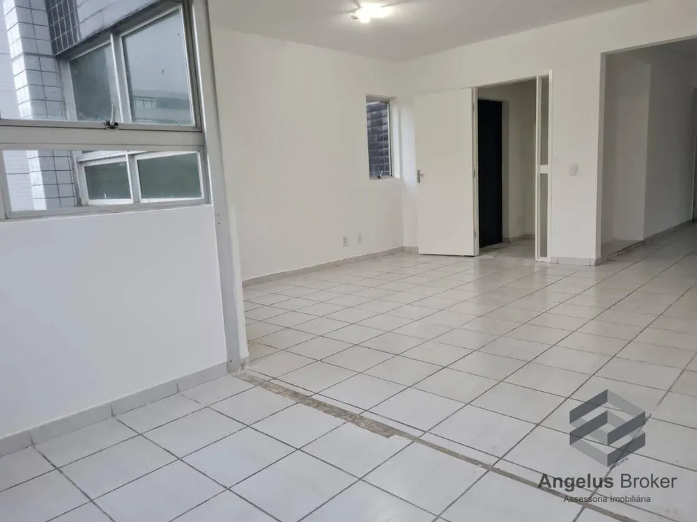 Apartamento, 3 quartos, 180 m² - Foto 2