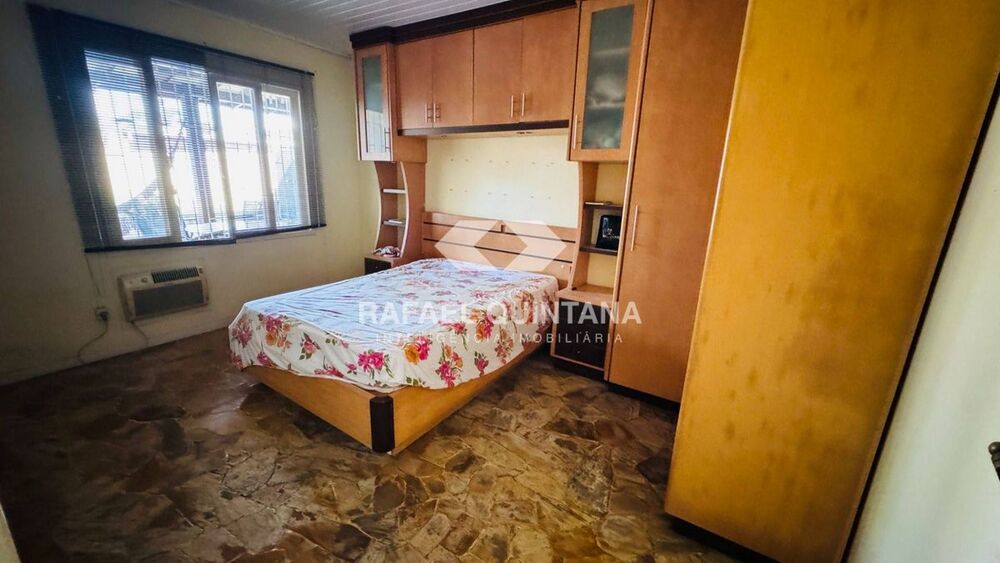 Casa à venda com 3 quartos, 266m² - Foto 3