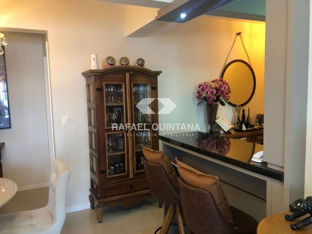 Apartamento à venda com 3 quartos, 92m² - Foto 3