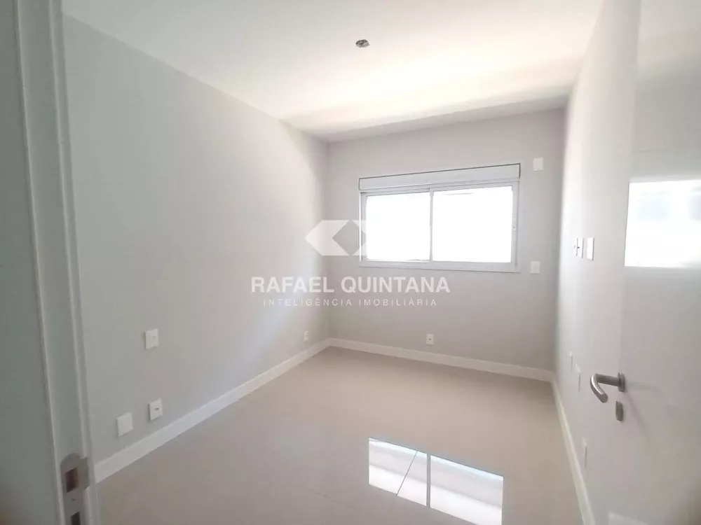 Apartamento à venda com 2 quartos, 76m² - Foto 10